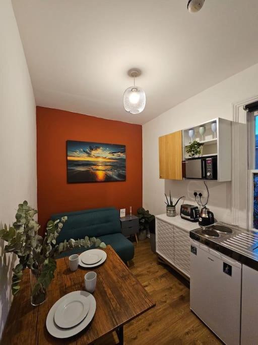 Fulham One Bedroom Flat * London